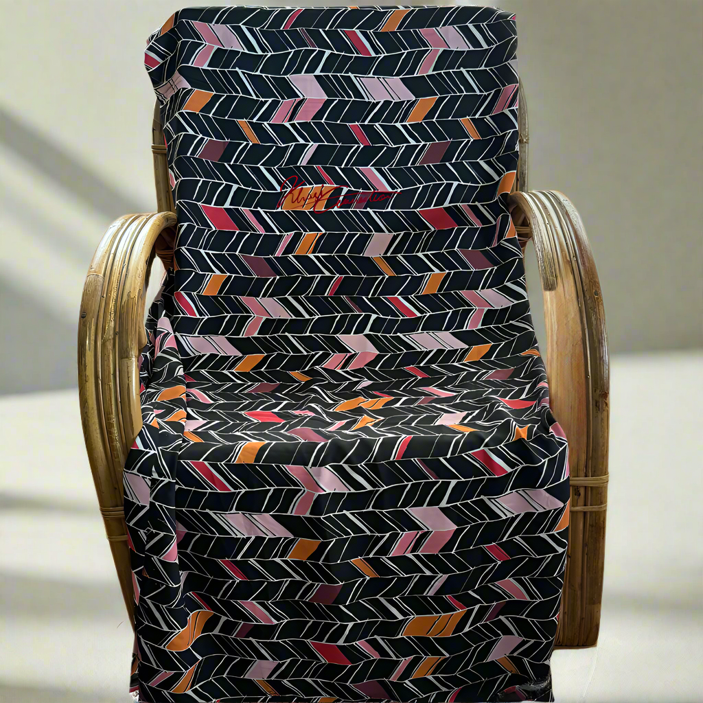 Black Chevron Jaiñsem