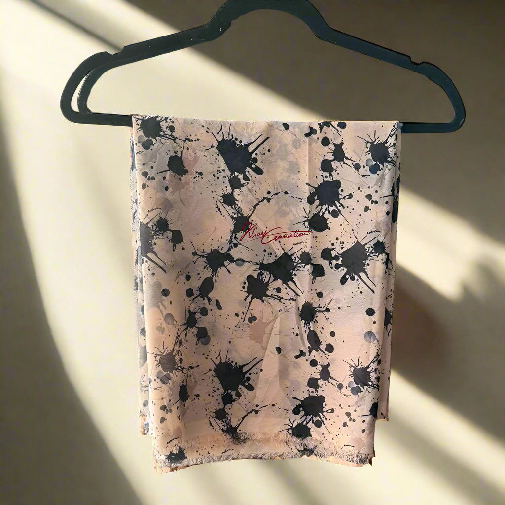 Cream With Black Splash Jaiñsem