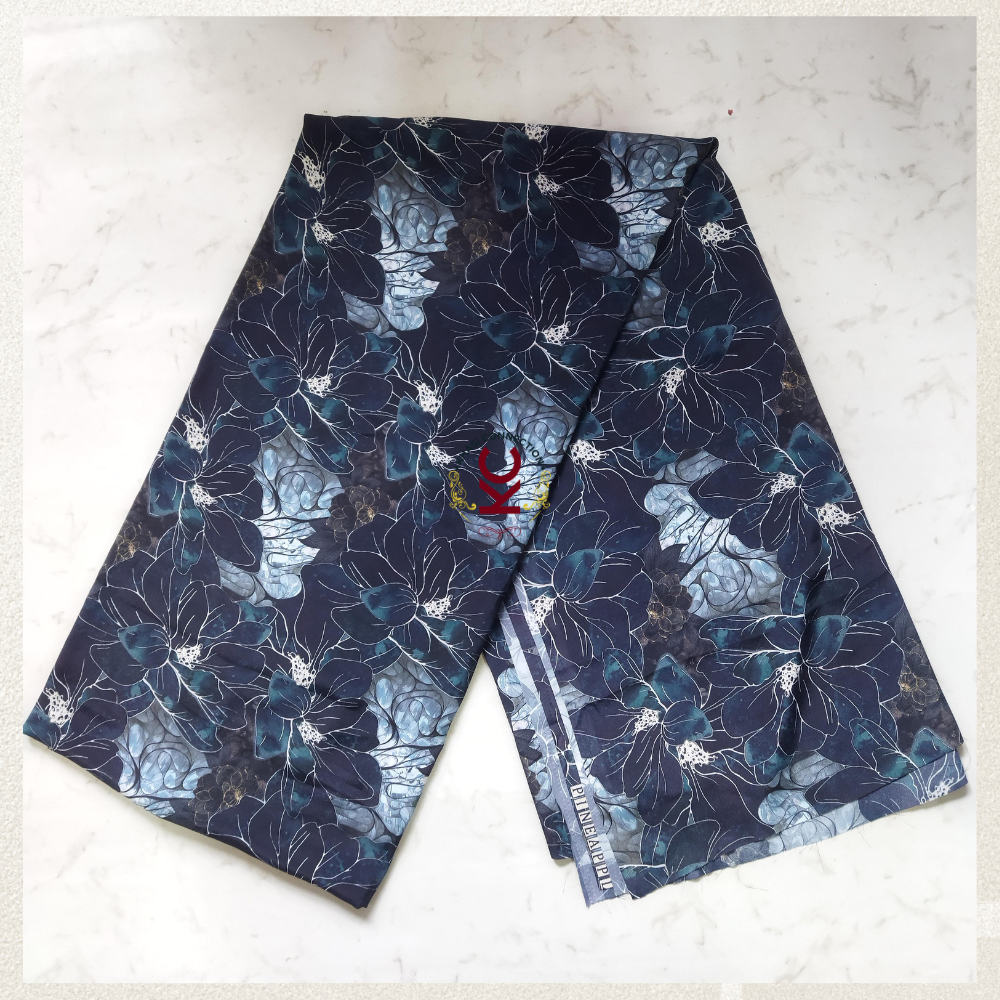Dark blue Floral Glass Print Jaiñsem
