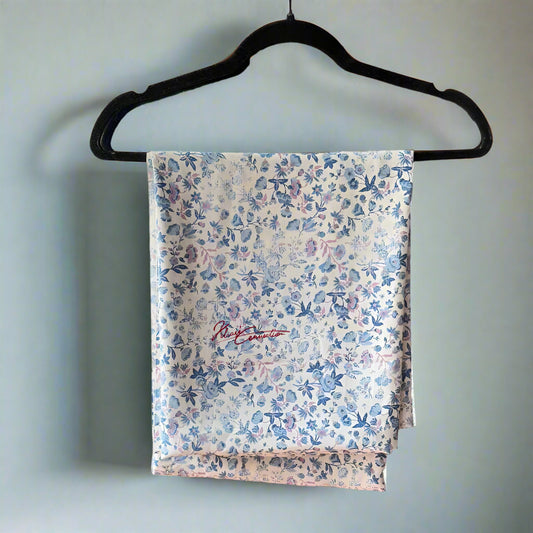 Soft Blue Floral Jaiñsem